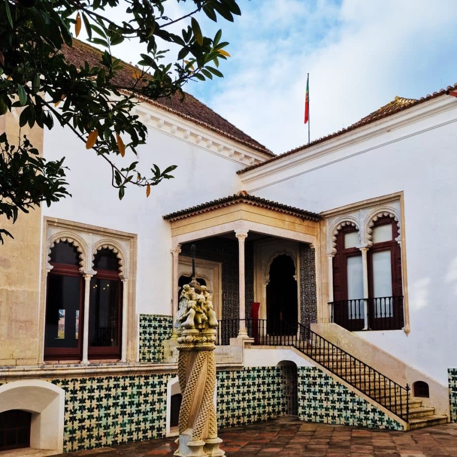 Moorish-inspired courtyard at Sintra National Palace
