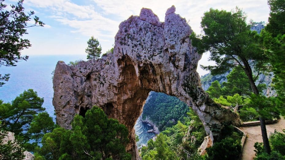 Arco Naturale - Things to see in Capri
