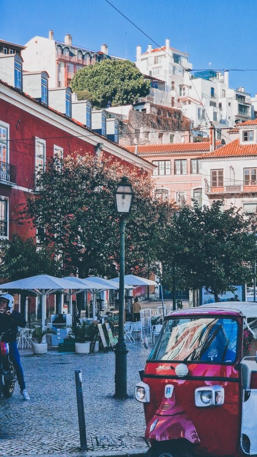 El barrio de La Alfama es el más icónico e histórico de Lisboa