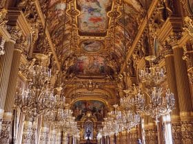 Ópera Garnier de París, una de las atracciones más impresionantes de la ciudad