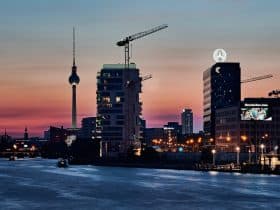 Dónde dormir en Berlín para vida nocturna: Mejores zonas